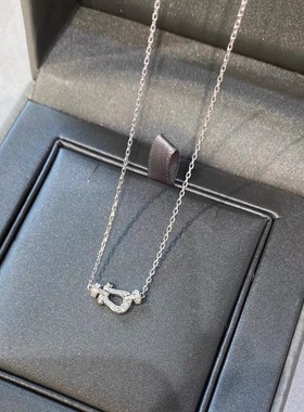 马蹄扣项链女镀18K玫瑰金锁骨高级感精致轻奢小众手链款简约爆款