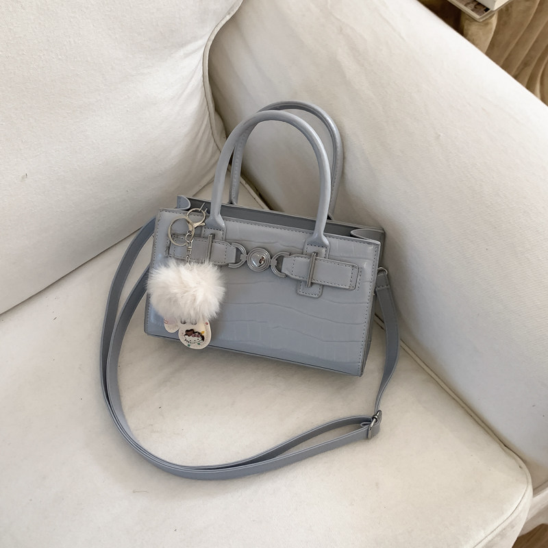 韩系超火鳄鱼纹手提包包女2026新款轻奢小众高级感精致小巧斜挎包,淘宝优惠券,粉丝福利购,淘宝优惠卷