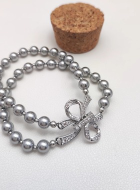 双层叠戴人造海水珍珠手链女蝴蝶结卡扣手串女轻奢小众精致轻奢