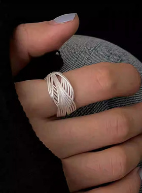 韩版哑光镂空戒指女轻奢高级感小众简约素圈开口调节指环百搭个性