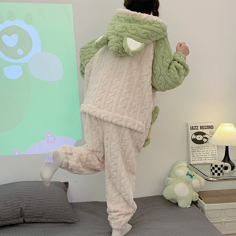 法兰绒可爱连体女款嘟嘟猫睡衣 戴蜜睡衣/家居服套装