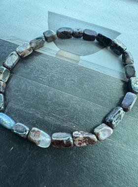 舒俱徕老矿随型手串三条