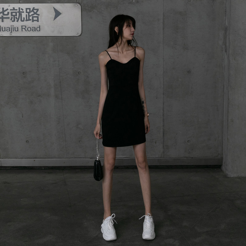 吊带连衣裙女夏季2020 乐镇连衣裙