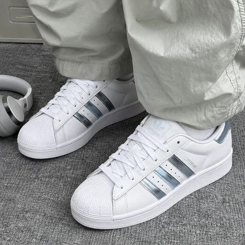 adidas阿迪达斯Superstar2女款低帮防滑耐磨贝壳头休闲板鞋IH1628 - 图2