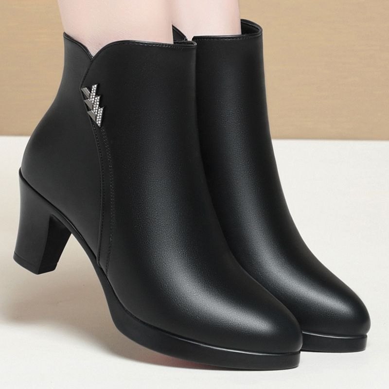 尖头短靴女春秋单靴2025新款粗跟秋冬季靴子高跟鞋皮鞋皮棉鞋 - 图0