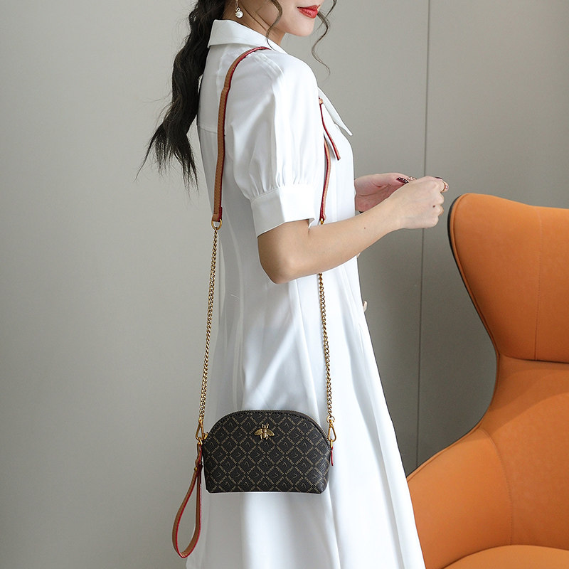 2020夏季新款时尚小蜜蜂斜挎小包包 草木生箱包女士包袋