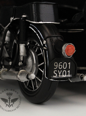 手办动漫餐厅摩托车模型