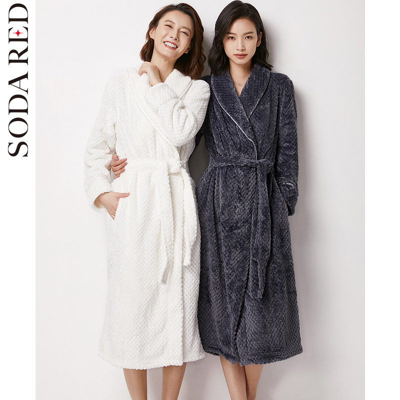 法兰绒秋冬长款加绒白色珊瑚绒睡衣 苏打红睡袍/浴袍