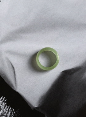 2号戒指 和田玉黄玉青黄口小尺码圆弧素圈指环 尾戒 7506