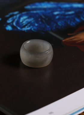 13号戒指 和田玉烟紫轮胎款指环 4563