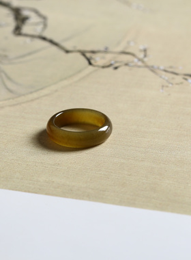 14号 新疆和田玉糖料糖玉泥鳅背圆弧素圈指环 8298