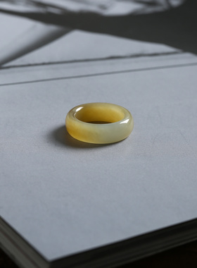 7号戒指 和田玉糖料糖玉泥鳅背小尺码圆弧素圈指环 尾戒 2874