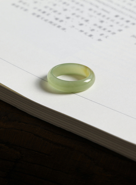 12号戒指 和田玉黄口料糖黄玉圆弧素圈指环 1230