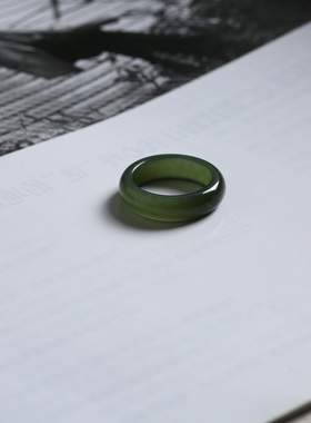 7号戒指 和田玉深青白小尺码圆弧素圈指环 尾戒 4412