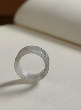 16号戒指 和田玉白玉青花方口厚指环 206