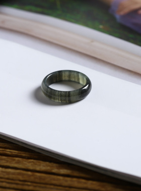 13号戒指 新疆和田玉青花泥鳅背圆弧素圈指环 2846