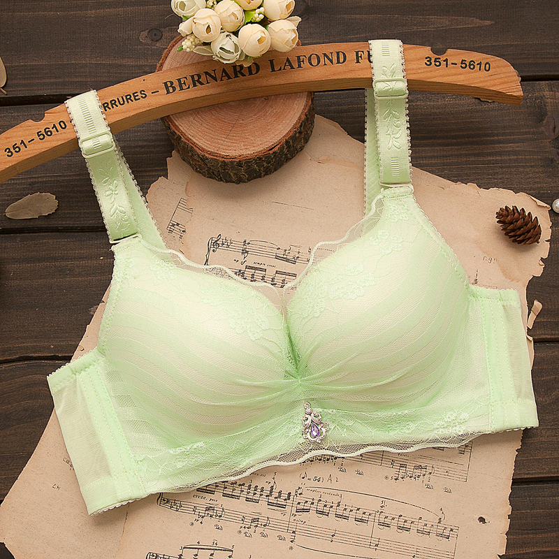 大红色内衣有钢圈上薄下厚款文胸女士小胸聚拢调整型上托透气胸罩