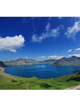 长白山天池画图山水画壁纸墙贴自粘风景画办公室客厅有山有水招财