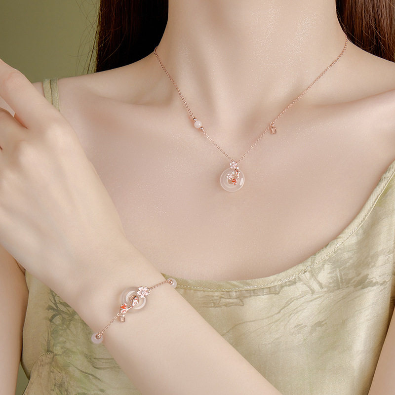 桃花锦鲤s925纯银手链新中式玫瑰金白玉髓平安扣项链锁骨链送女友,淘宝优惠券,粉丝福利购,淘宝优惠卷