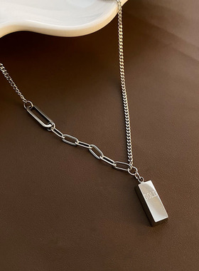 招财小金条吊坠项链女轻奢小众设计高级感配饰简约小金砖毛衣链子