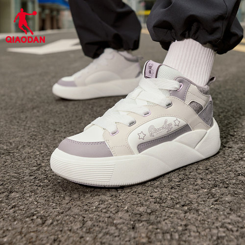 【商场同款】乔丹泡芙鞋女板鞋高帮2025年冬季新款运动鞋休闲百搭 - 图3