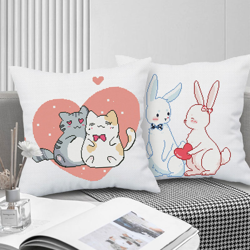 十字绣抱枕一对可爱卡通兔子小猫沙发靠枕2024新款简单刺绣枕头套