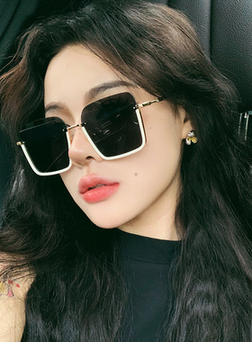 高级感女款白色半框防晒