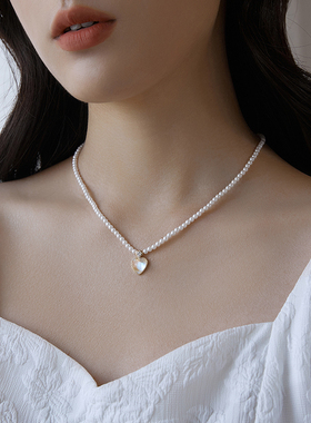 人鱼姬桃心珍珠项链女锁骨链2022年新款高级感复古小众设计颈链
