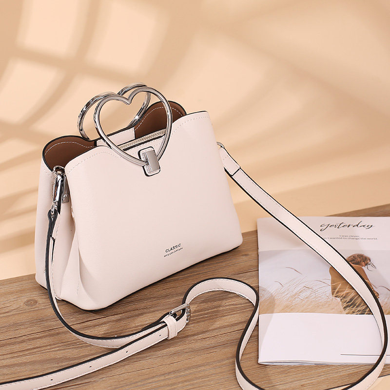 小ck 2020新款潮时尚网红女水桶包 兰陵王妃箱包女士包袋