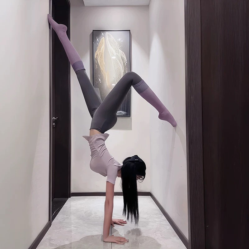 绝美瑜伽服女2026新款普拉提训练服套装健身服女运动瑜伽上衣短袖,淘宝优惠券,粉丝福利购,淘宝优惠卷