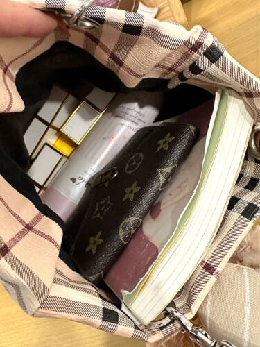 ins通勤高级质感中古托特包包女百搭小众帆布袋+雪莉玫零钱包挂件 - 图3