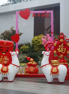 2026新年户外玻璃钢马雕塑定制
