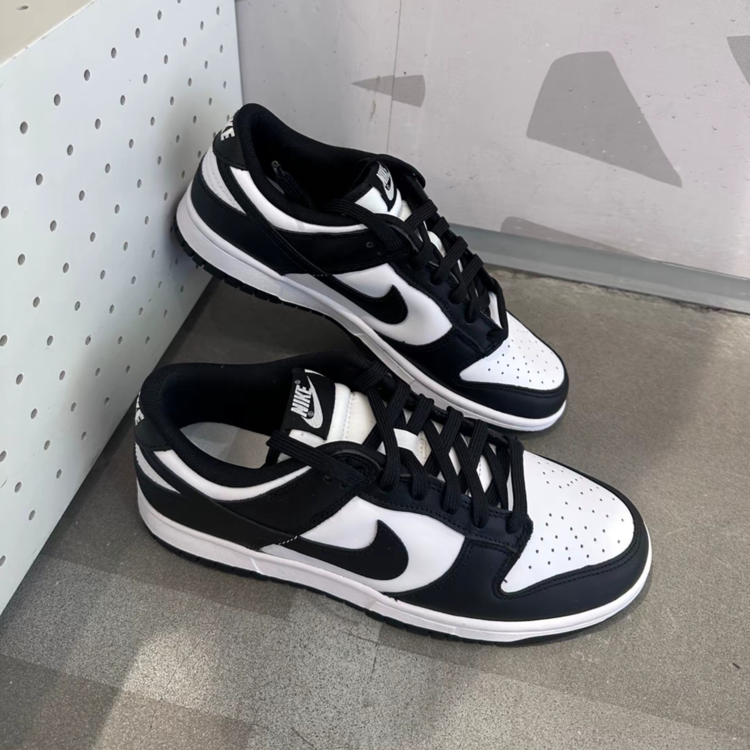Nike/耐克 Dunk Low黑白熊猫运动休闲板鞋低帮男女同款HF5441-100,淘宝优惠券,粉丝福利购,淘宝优惠卷
