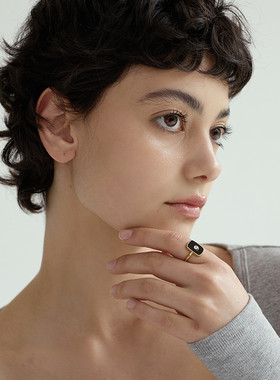 AuRevoirLesFilles黑色滴胶戒指