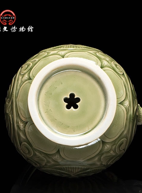 陕历博陶瓷青釉提梁倒流壶国风