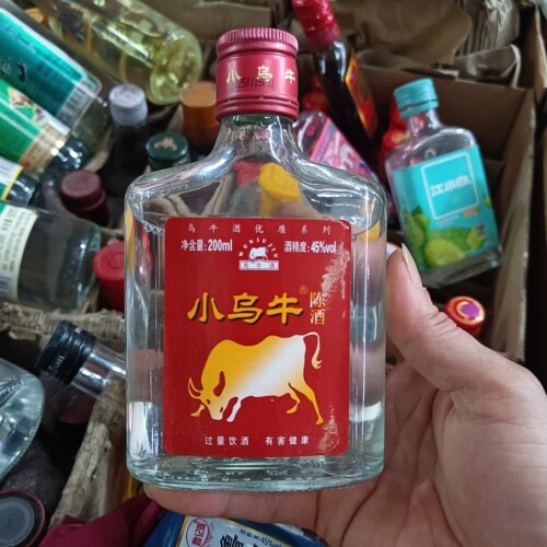 小乌牛陈酒永嘉五牛浓香型白酒200ml45度 - 图0