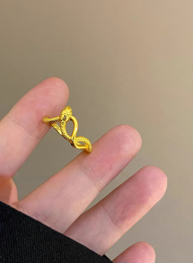 新品金色灵蛇戒指小众设计轻奢高