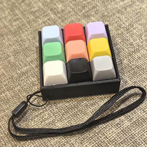 Decompression artifact button keychain pendant keyboard9键盘 - 图1