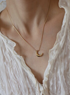 弦月项链立体钛钢星月蛇骨链