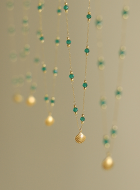 手工绿珠小贝壳钛钢镀18K金项链