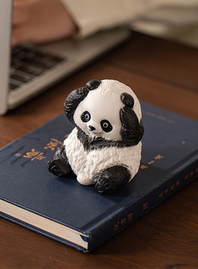 萌趣陶瓷四不小熊猫摆件