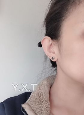 纯银圆形欧美风黑色单只花纹耳钉