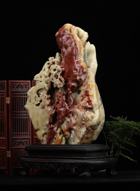 寿山石三彩芙蓉鸿运当头意境