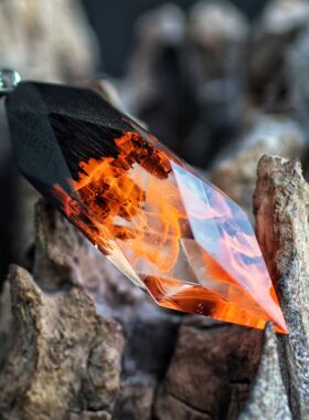 esty爆款木质树脂吊坠树脂火吊坠环氧树脂吊坠男女皆宜