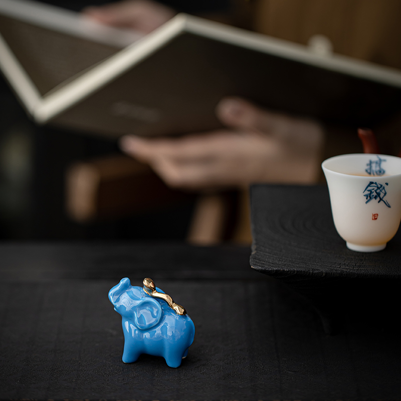 宇轩 创意迷你可爱陶瓷马牛小猪小象吉祥物家居办公桌面饰品摆件 - 图1