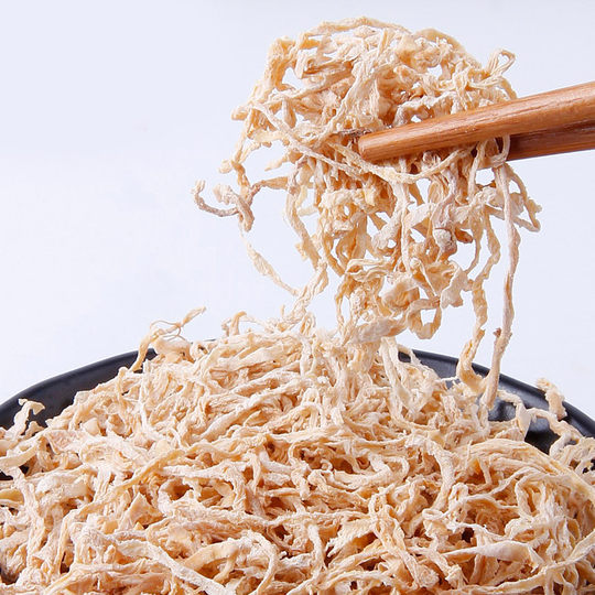 Nostalgic home snacks sweet and sour candied dried figs