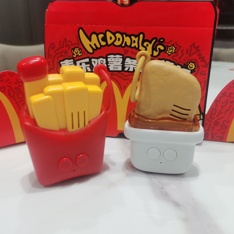 正品2024麦当劳对讲机麦乐鸡块薯条造型六一儿童礼物对话机带贴纸 - 图2
