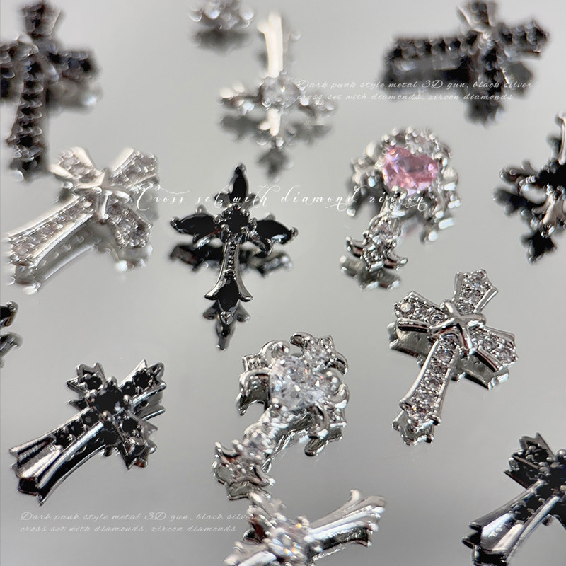 2025新款十字架锆石美甲饰品复古暗黑哥特风克罗心穿戴指甲钻配件,淘宝优惠券,粉丝福利购,淘宝优惠卷
