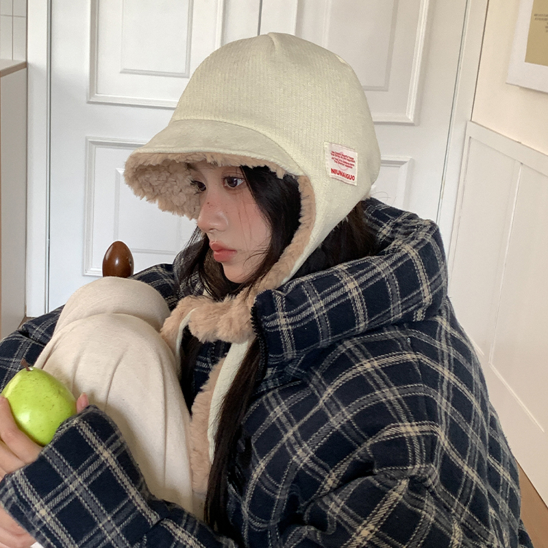 安可拉红雷锋帽女秋冬季保暖显脸小绑带毛绒帽加厚防寒护耳帽子