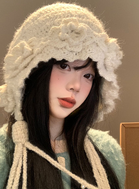 立体花朵手工珍珠流苏针织帽
